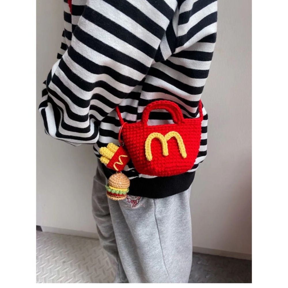 McDonald crochet purse